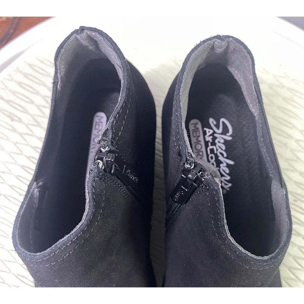 SKECHERS Womens Parallel Ditto Black‎ Suede Leather Ankle Boots Wedge Heel Sz. 9